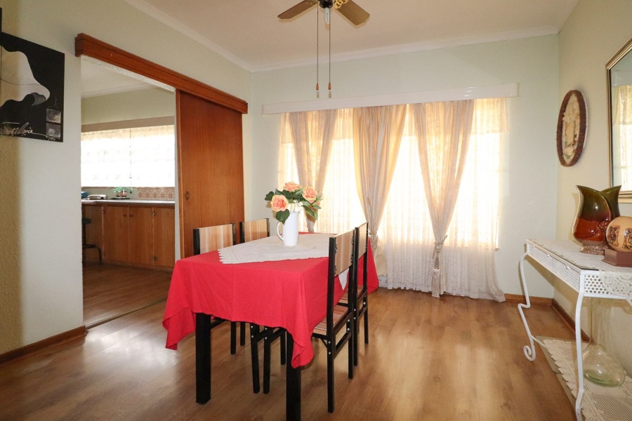 To Let 3 Bedroom Property for Rent in La Hoff North West